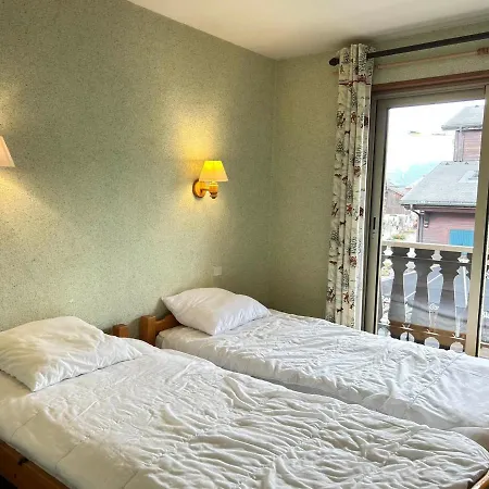 Apartment Les Gets: 2 Ch, Balcon, Au Pied Des Pistes - Fr-1-623-132 Les Gets